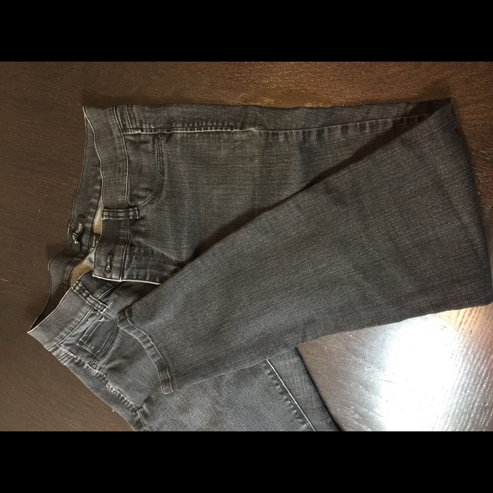 Skinny jeans